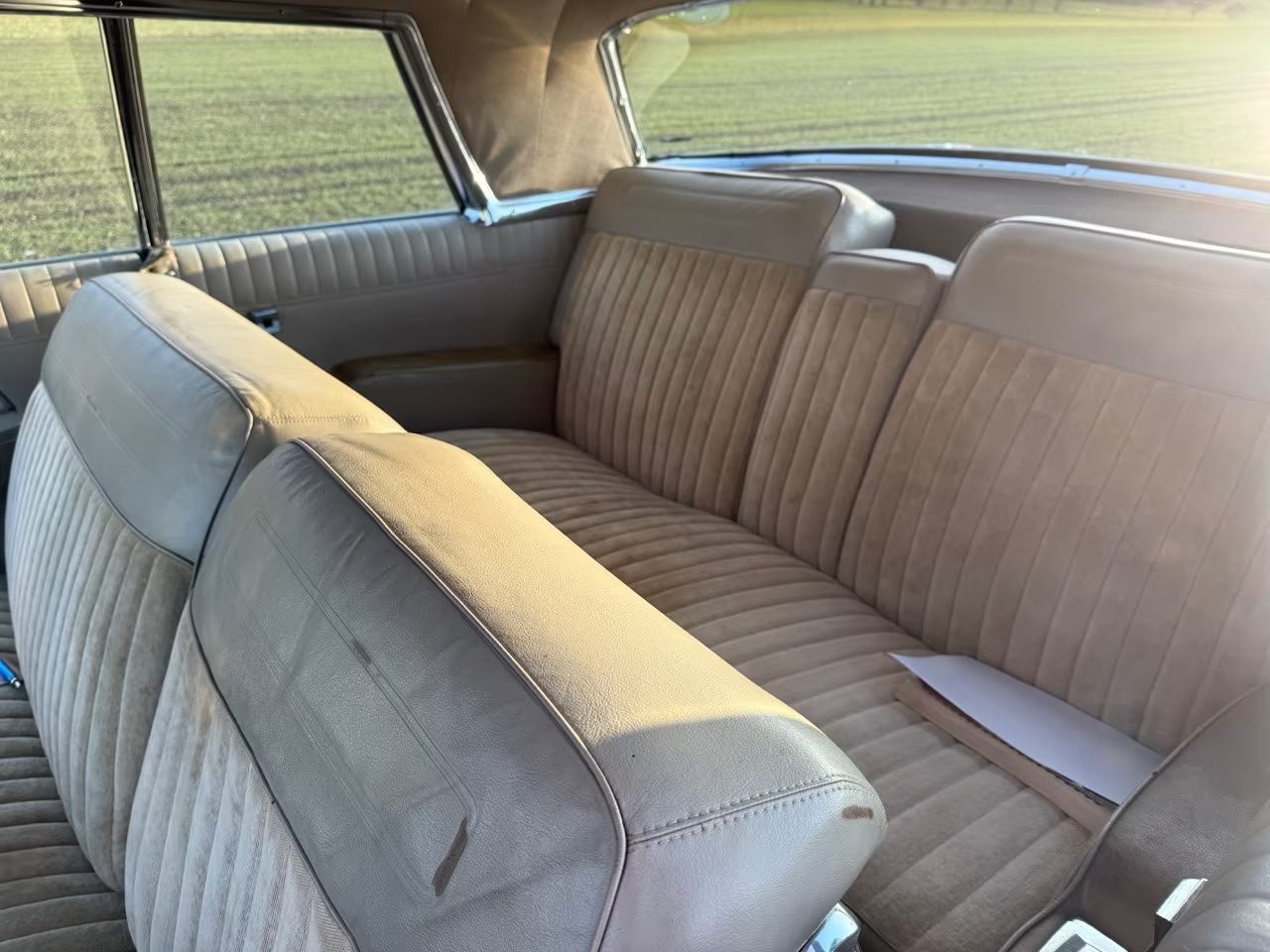 
								1963 Chrysler Imperial Coupé full									